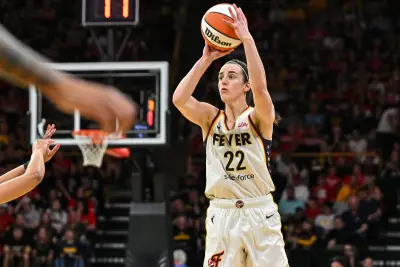 Fever vs. Sky prediction, odds: Target this Caitlin Clark prop for Saturday’s opener