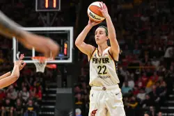 Fever vs. Sky prediction, odds: Target this Caitlin Clark prop for Saturday’s opener